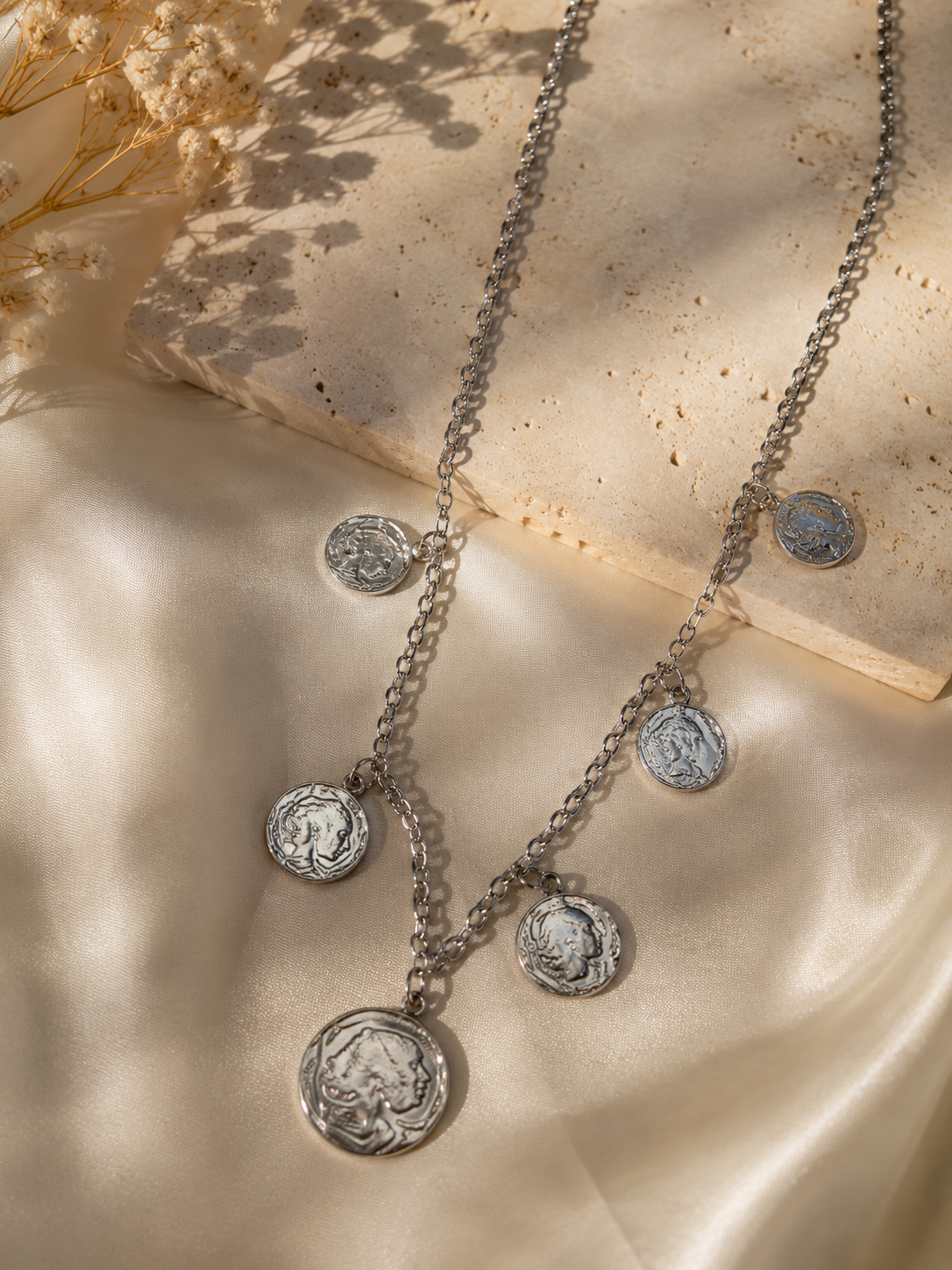 Collier Silver Queen ✨🪙